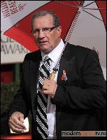 modernfamilytv.ru_ed_o_neill_012 (454x594, 57 kБ...)