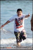 modernfamilytv.ru_rico_rodriguez_025 (396x594, 62 kБ...)